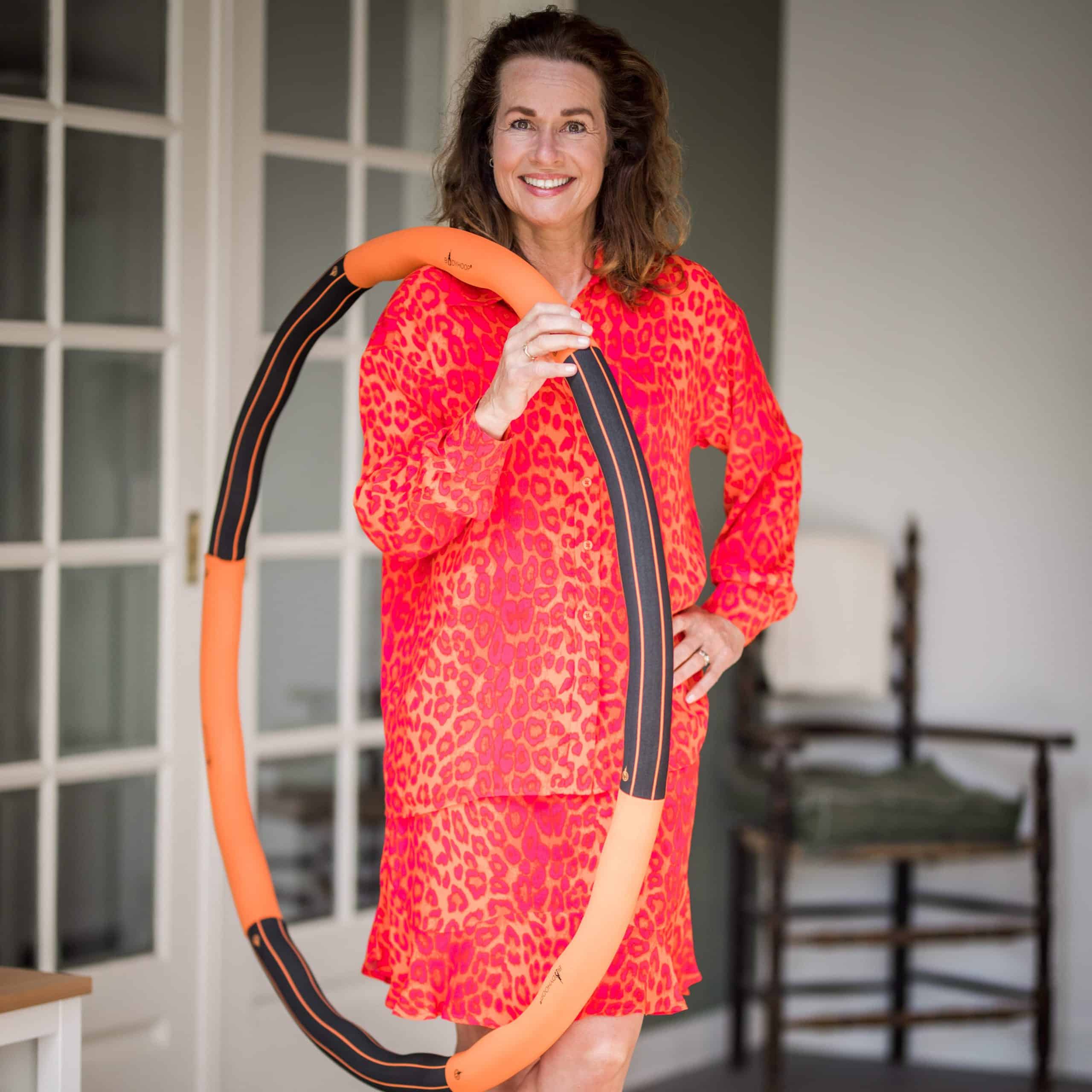 Het effect van hoelahoepen met de Bodyhoop onderzocht
